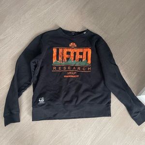 LRG crewneck